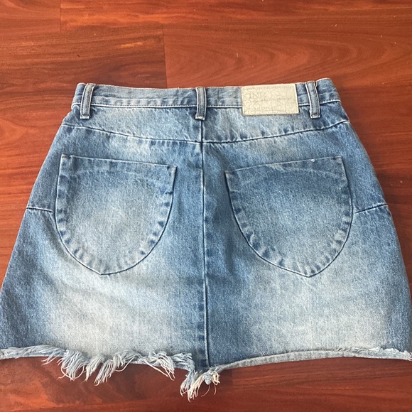 One Teaspoon skirt - Size 24 - Picture 3 of 3